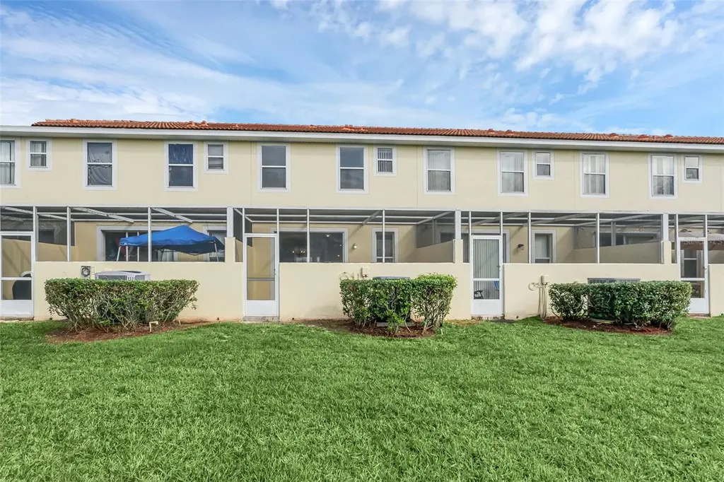 1160 S Beach Circle Kissimmee FL 34746