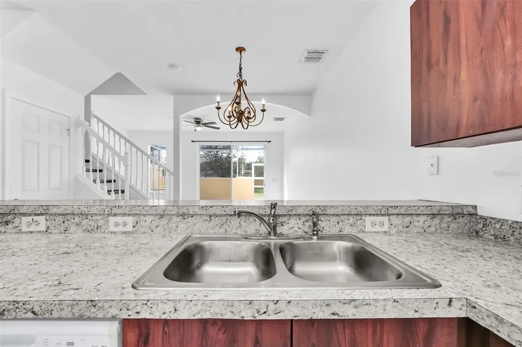 1160 S Beach Circle Kissimmee FL 34746