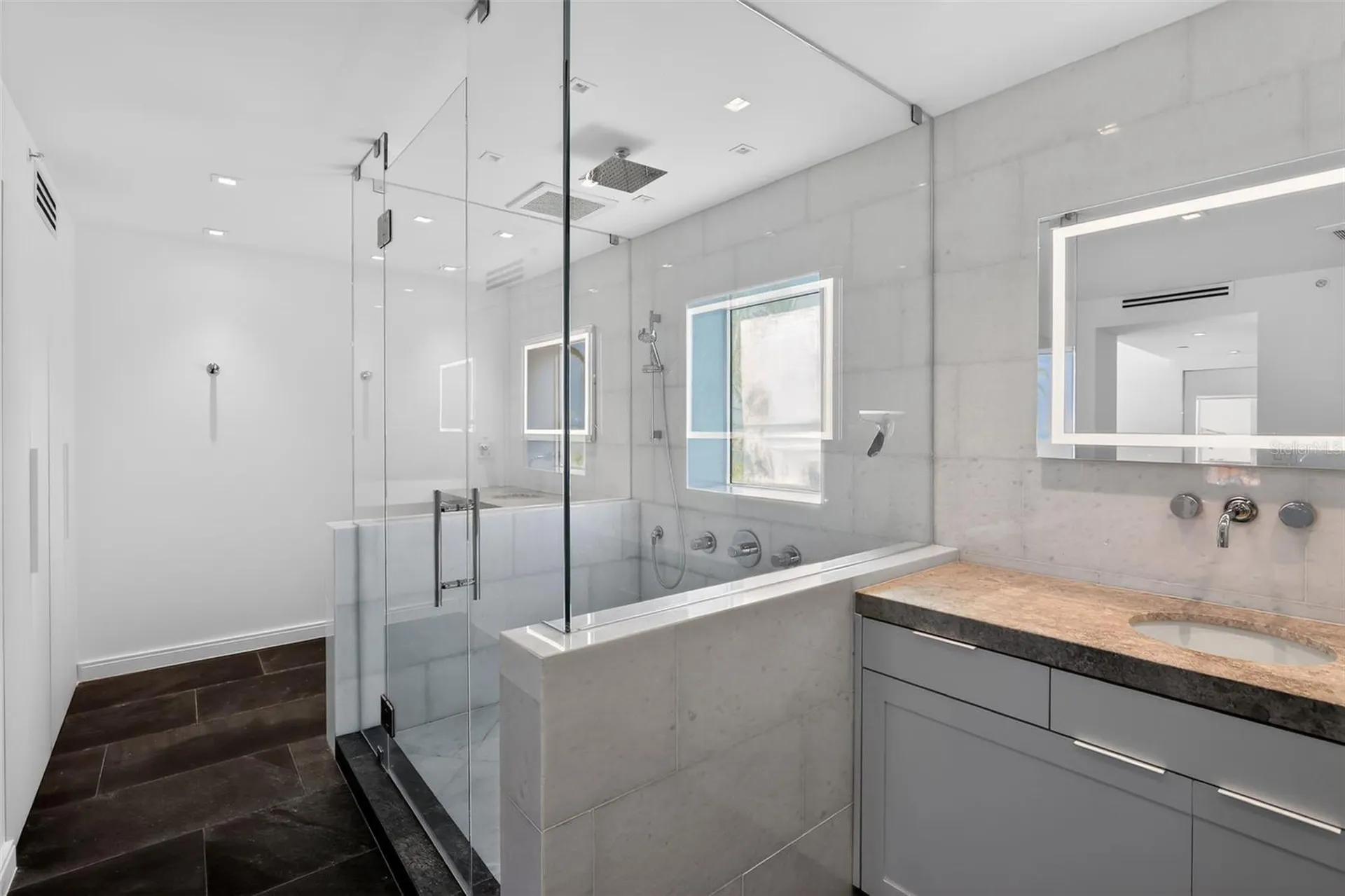 120 Jefferson Avenue Miami Beach FL 33139
