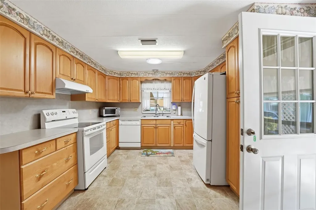 212 Martinique Road North Port FL 34287