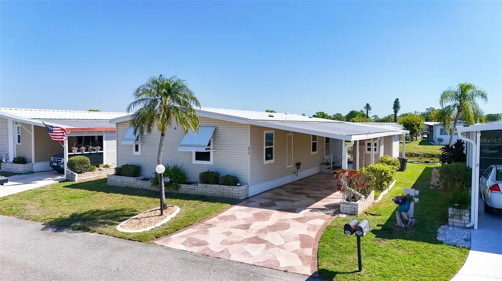 212 Martinique Road North Port FL 34287