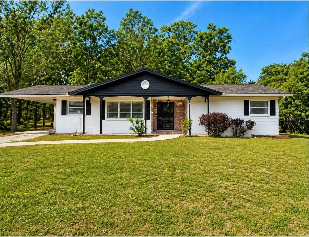 600 NE 53rd Court Ocala FL 34470