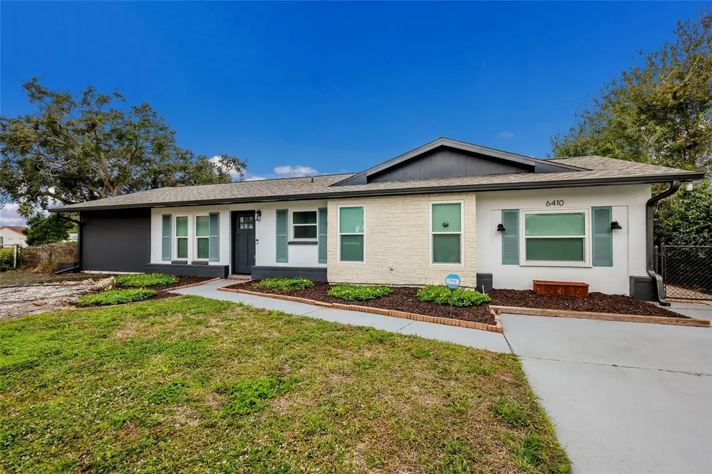 6410 38th Avenue Circle W Bradenton FL 34209