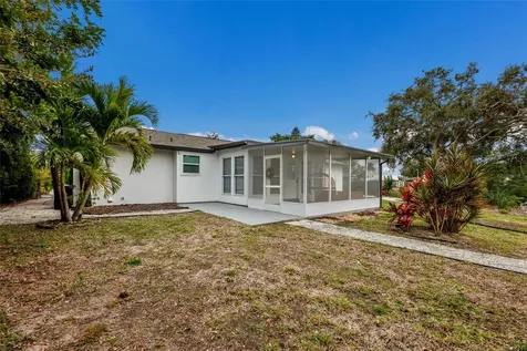 6410 38th Avenue Circle W Bradenton FL 34209