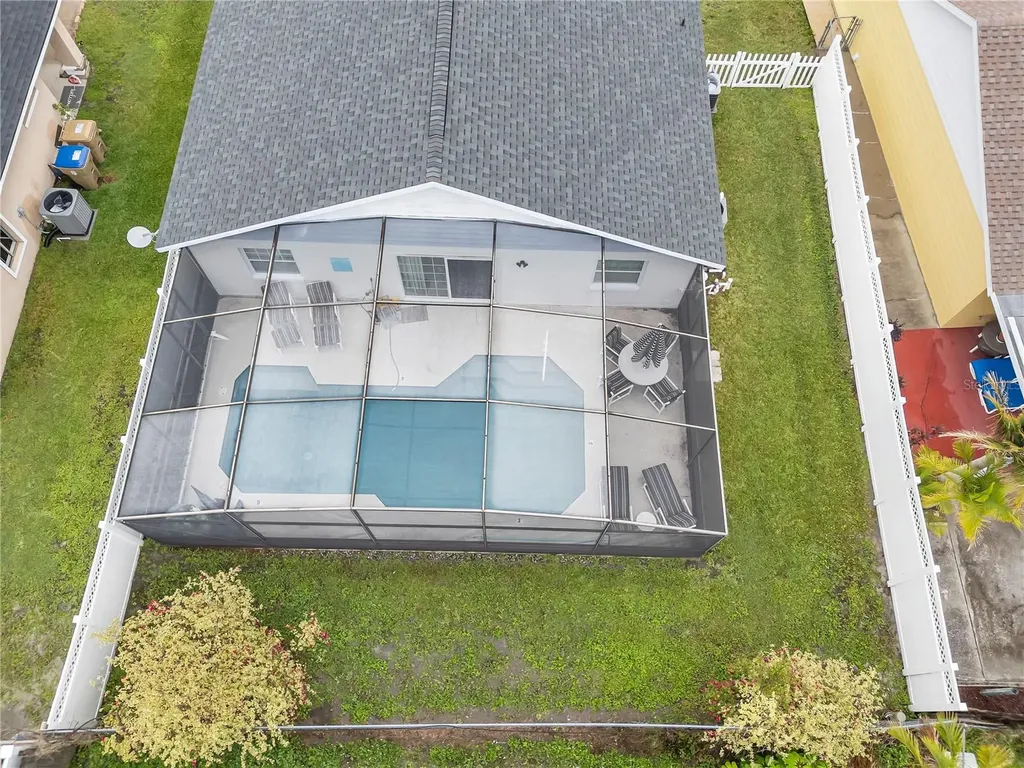 208 Applewood Court Kissimmee FL 34743