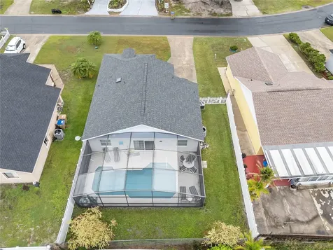 208 Applewood Court Kissimmee FL 34743