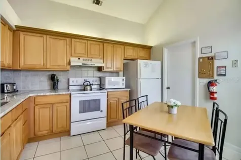 208 Applewood Court Kissimmee FL 34743