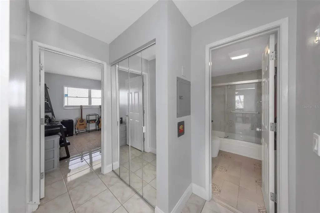 1819 Shore Drive S South Pasadena FL 33707