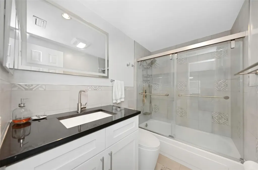 1819 Shore Drive S South Pasadena FL 33707
