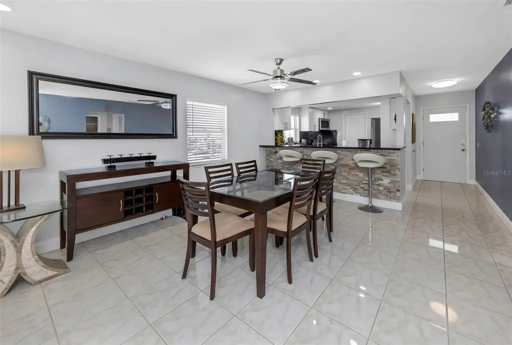 1819 Shore Drive S South Pasadena FL 33707