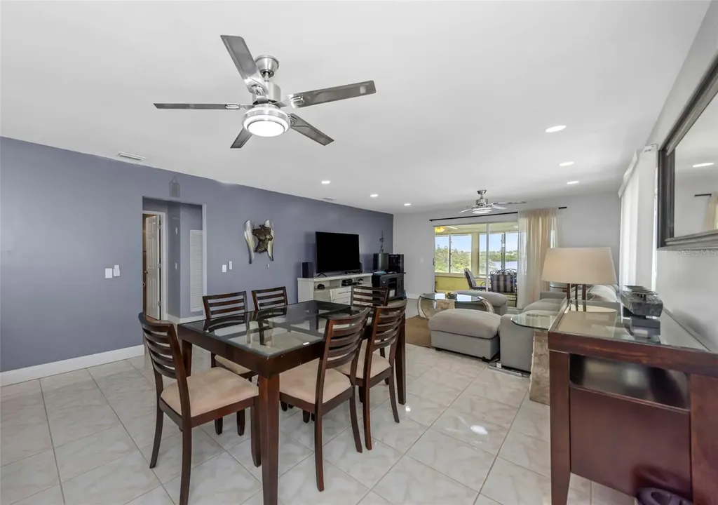1819 Shore Drive S South Pasadena FL 33707