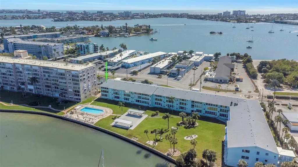 1819 Shore Drive S South Pasadena FL 33707