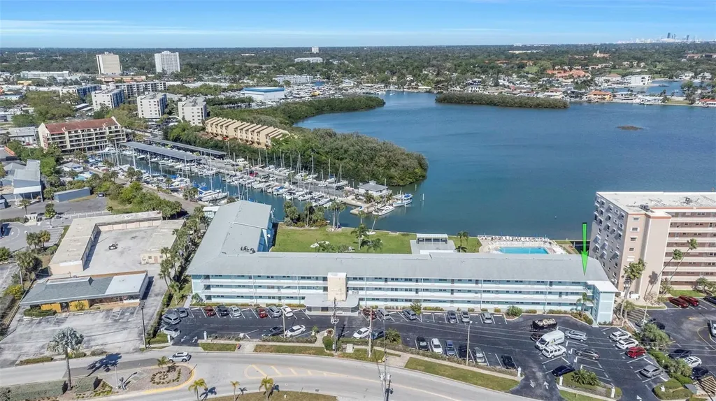 1819 Shore Drive S South Pasadena FL 33707