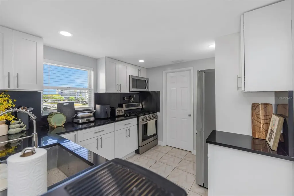 1819 Shore Drive S South Pasadena FL 33707