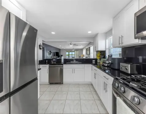 1819 Shore Drive S South Pasadena FL 33707