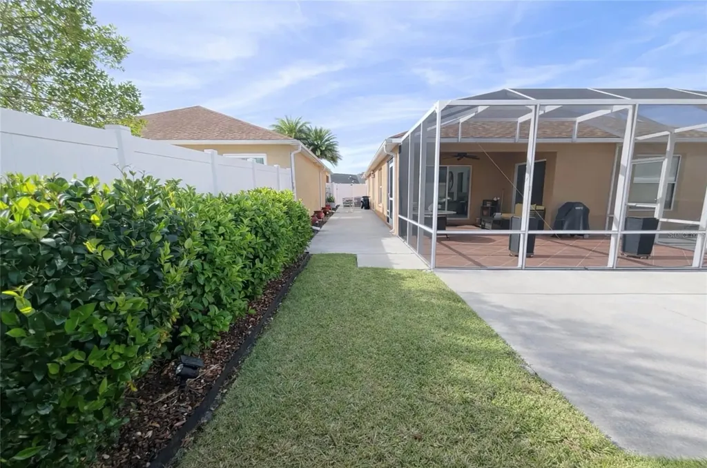437 Jarquin Way The Villages FL 32162