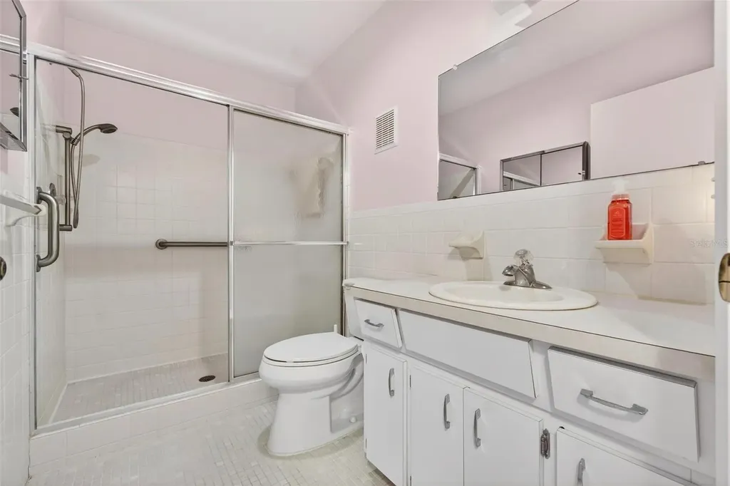 2220 Swedish Drive Clearwater FL 33763