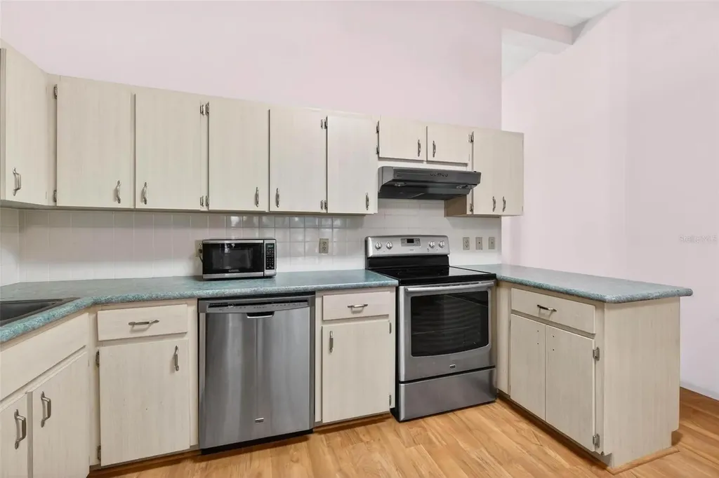 2220 Swedish Drive Clearwater FL 33763