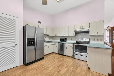 2220 Swedish Drive Clearwater FL 33763