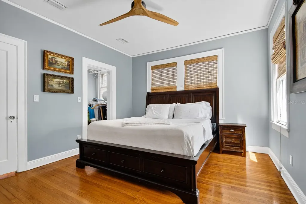 2303 S Ardson Place Tampa FL 33629