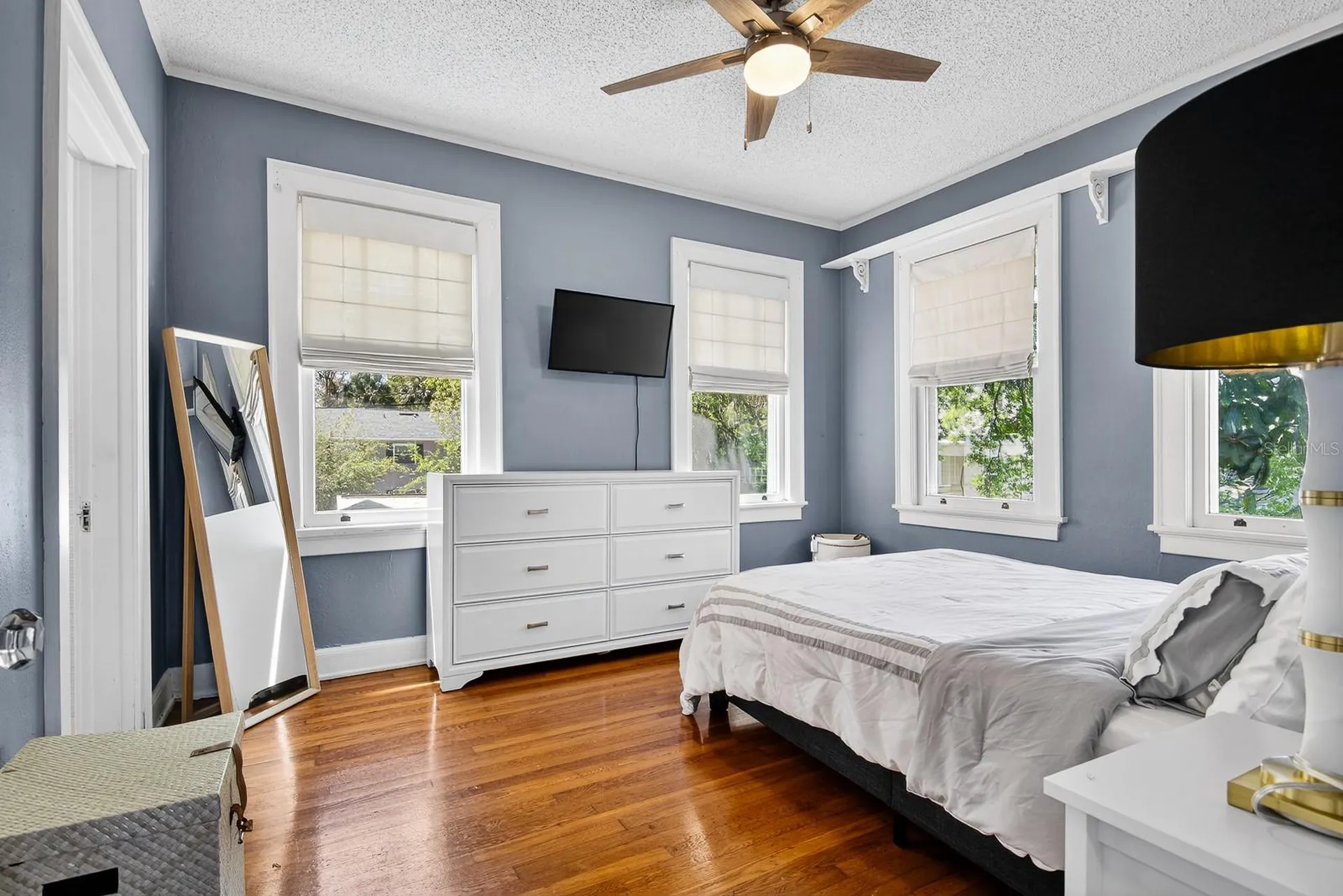 2303 S Ardson Place Tampa FL 33629