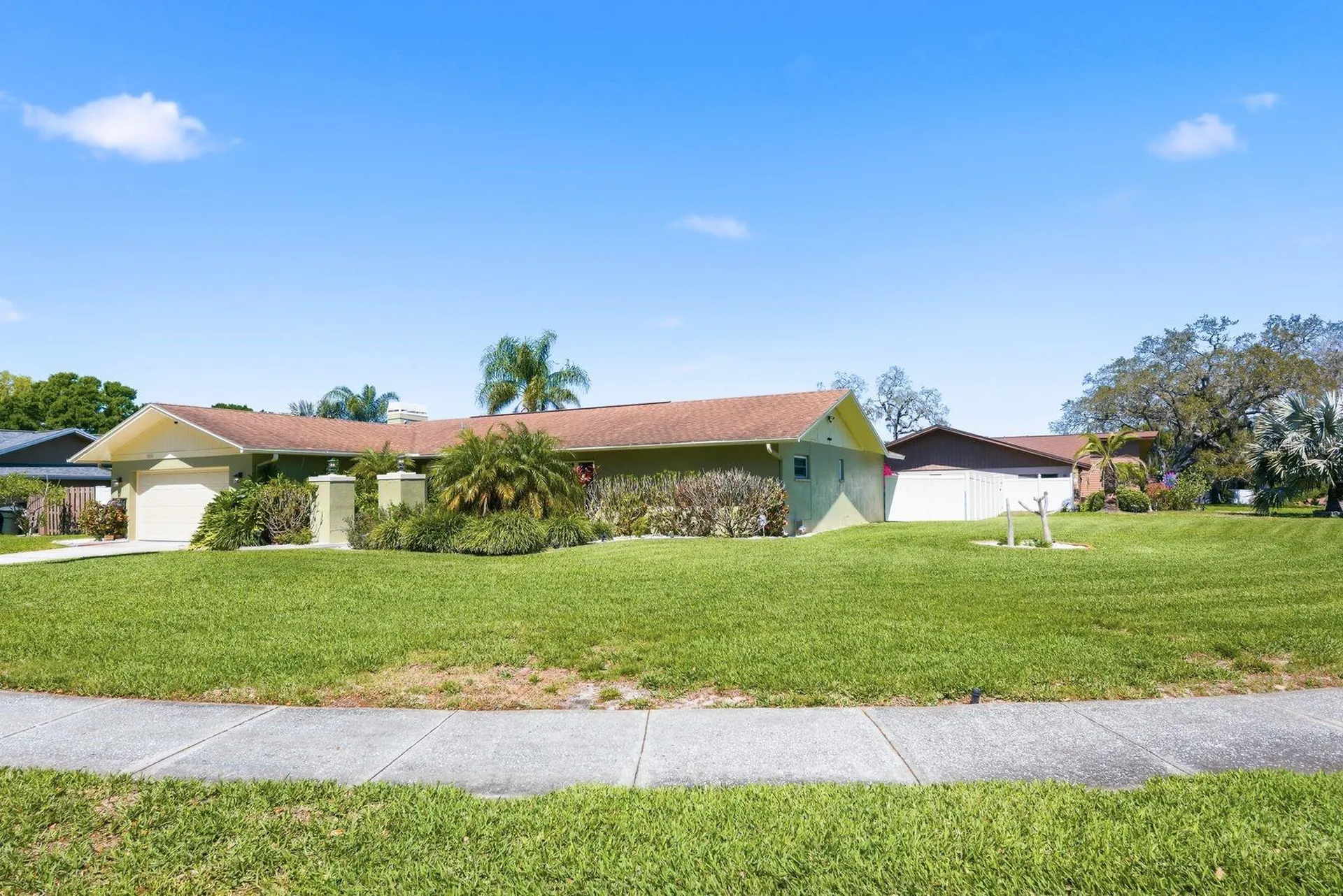 1680 Cinnamon Lane Dunedin FL 34698