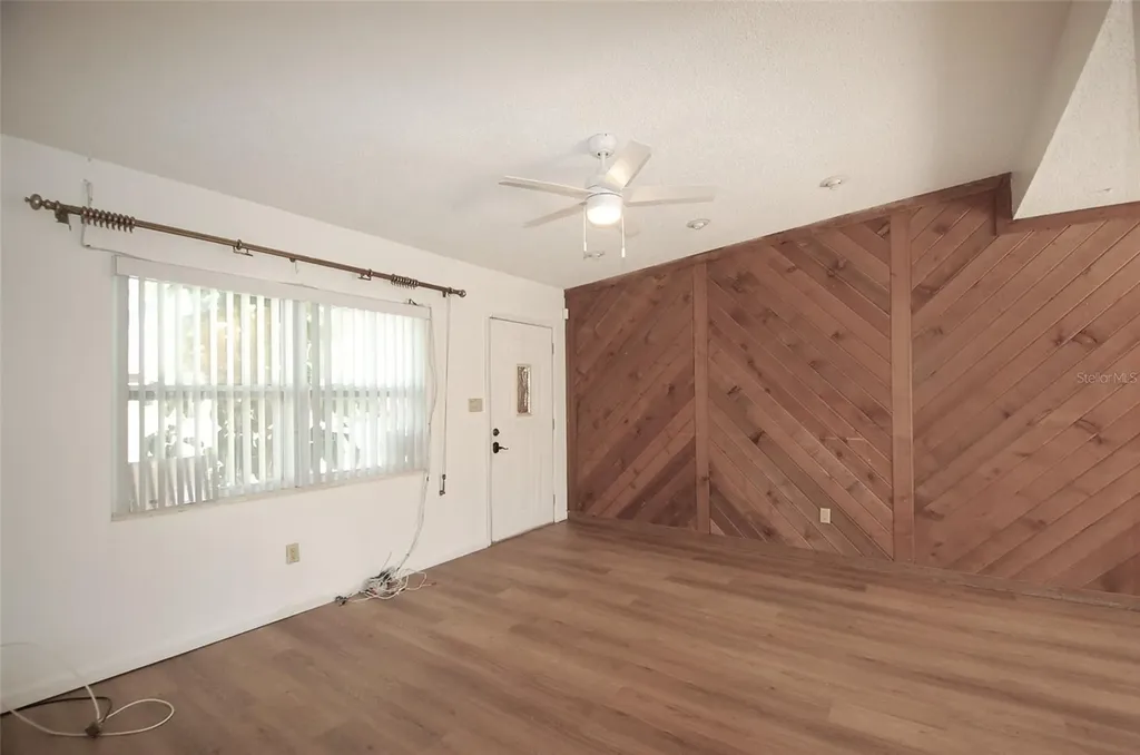 1201 S Betty Lane Clearwater FL 33756