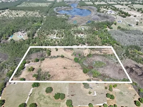 Coffee Creek Lane Groveland FL 34736