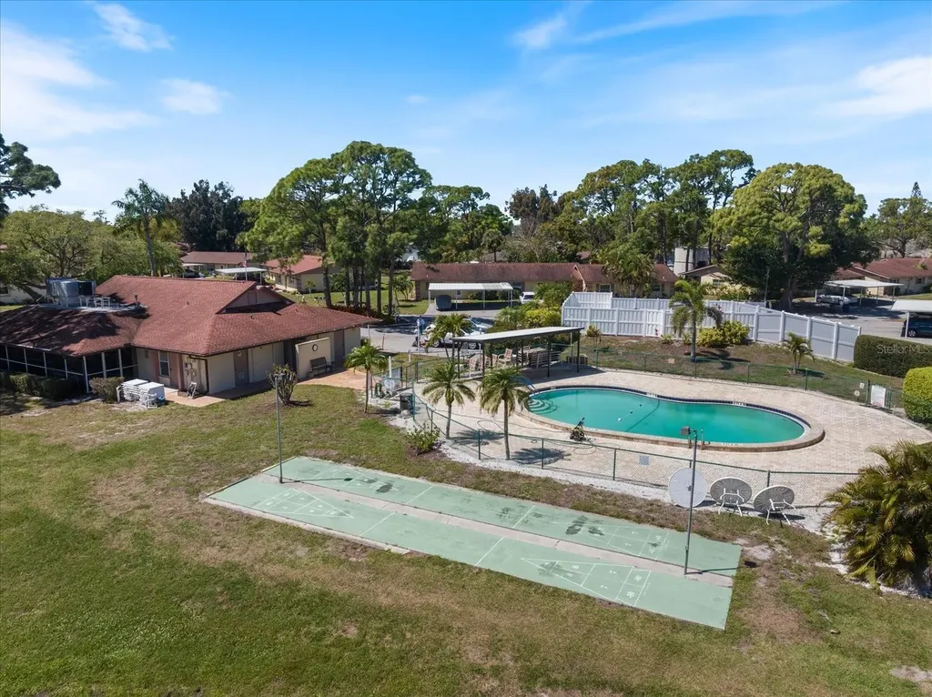 4522 Narraganset Trail Sarasota FL 34233