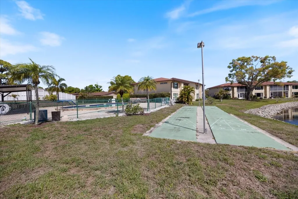 4522 Narraganset Trail Sarasota FL 34233