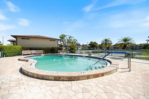 4522 Narraganset Trail Sarasota FL 34233