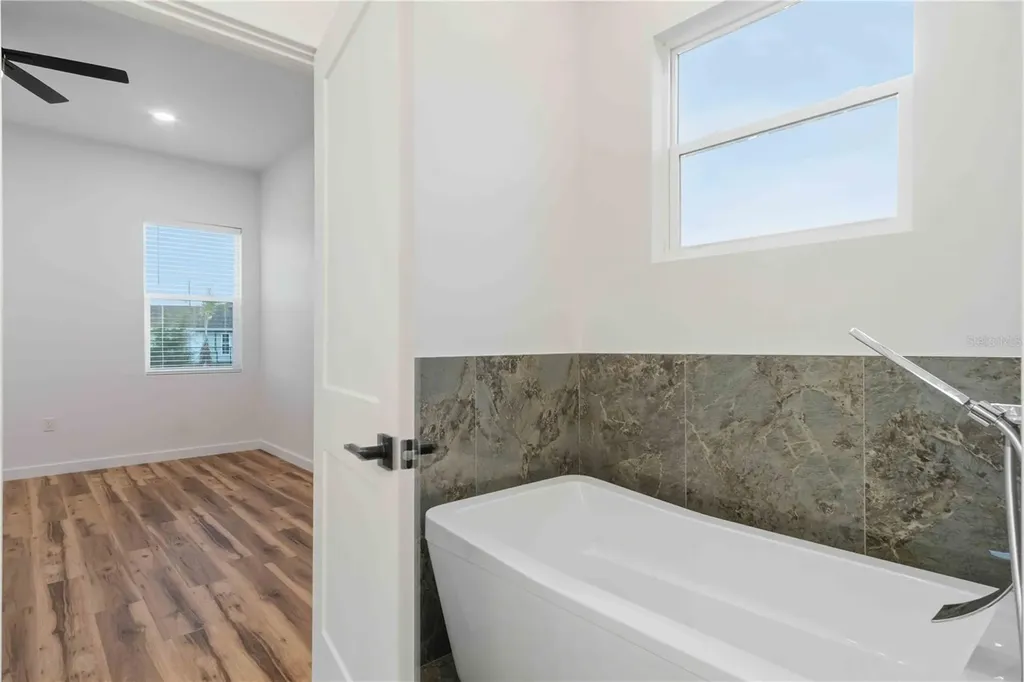 25407 Rupert Punta Gorda FL 33983