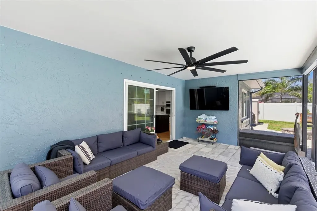 9667 123rd Way Seminole FL 33772