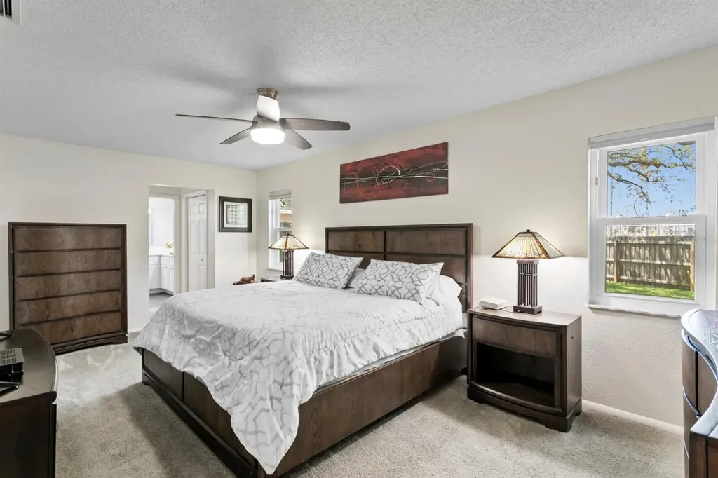 8645 Pinetree Drive W Seminole FL 33772