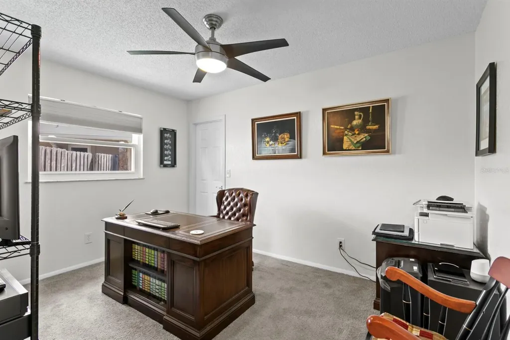 8645 Pinetree Drive W Seminole FL 33772