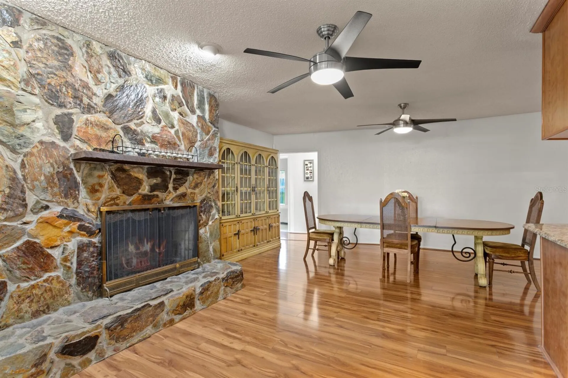 8645 Pinetree Drive W Seminole FL 33772
