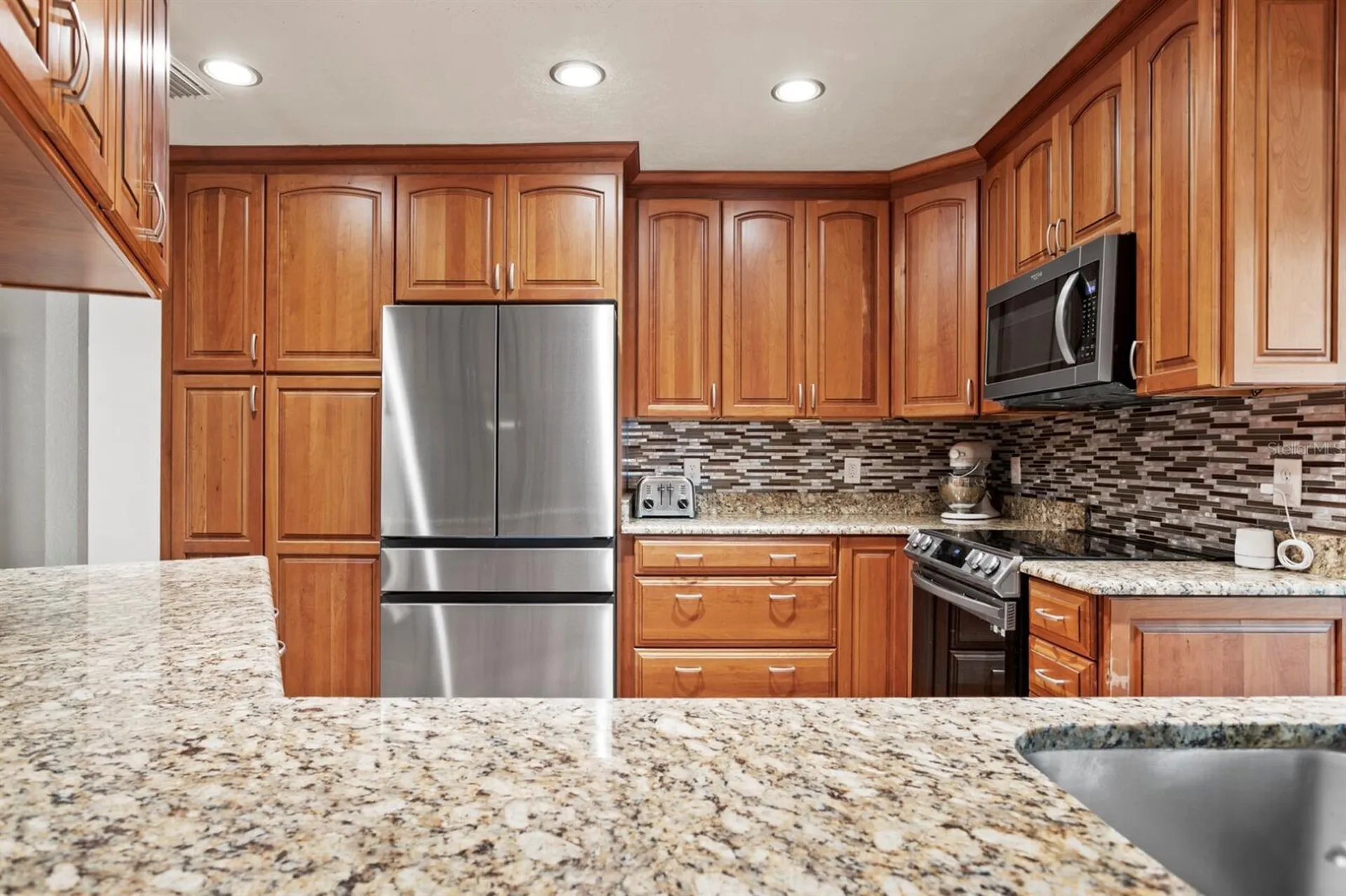 8645 Pinetree Drive W Seminole FL 33772