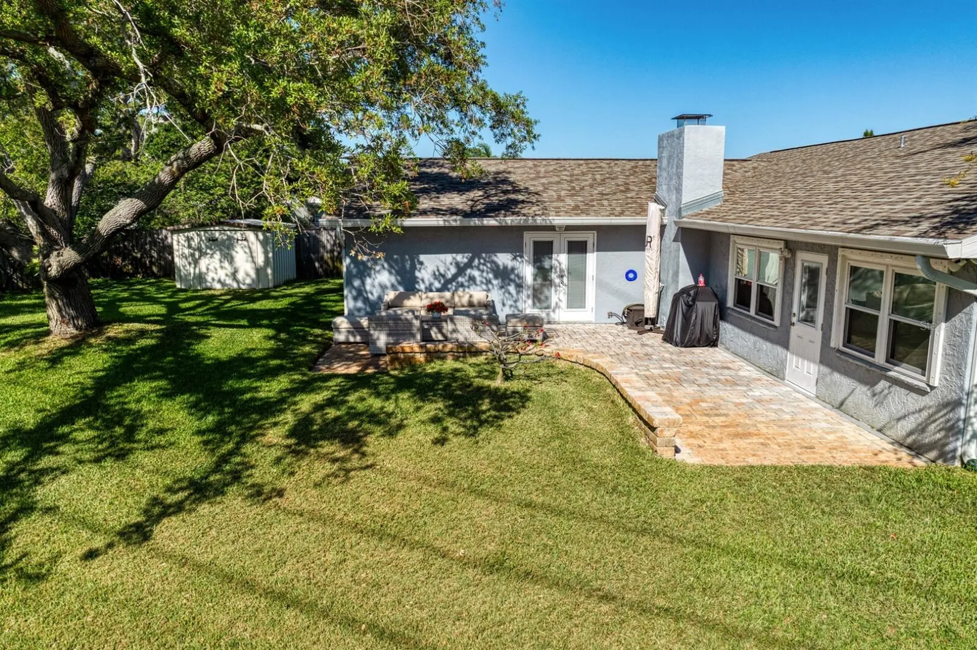 8645 Pinetree Drive W Seminole FL 33772