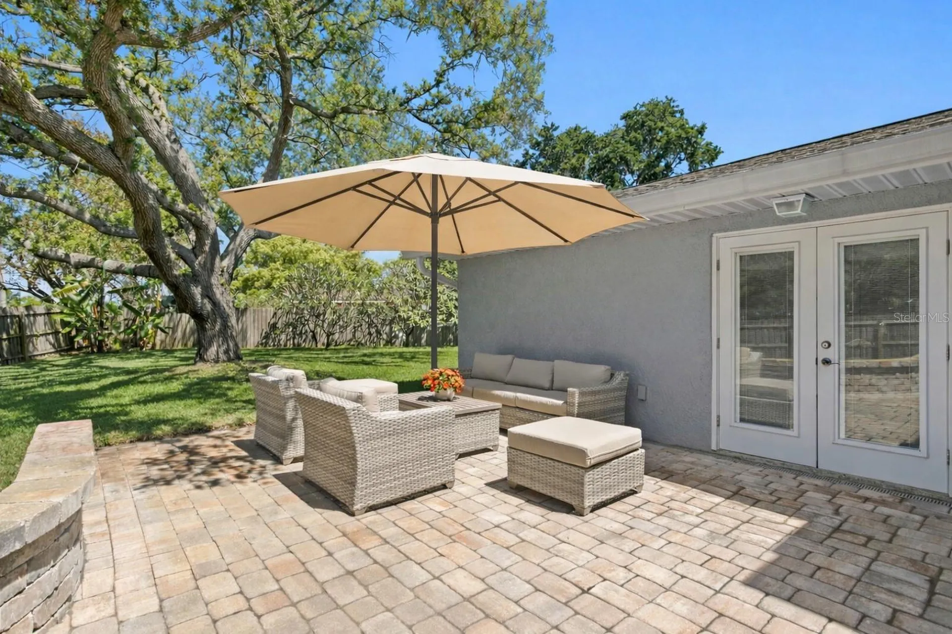 8645 Pinetree Drive W Seminole FL 33772