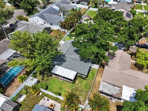 12431 Del Verde Drive Largo FL 33773