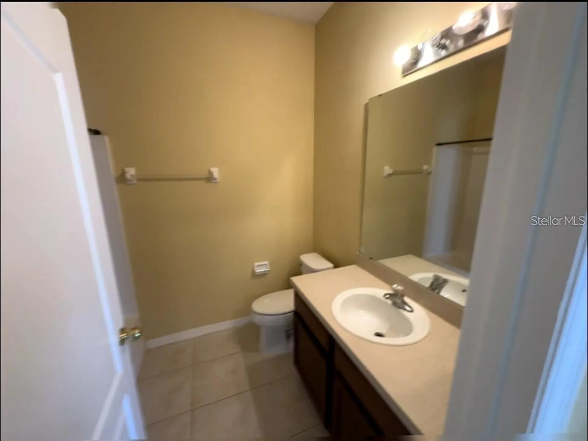 1008 Hacienda Circle Kissimmee FL 34741