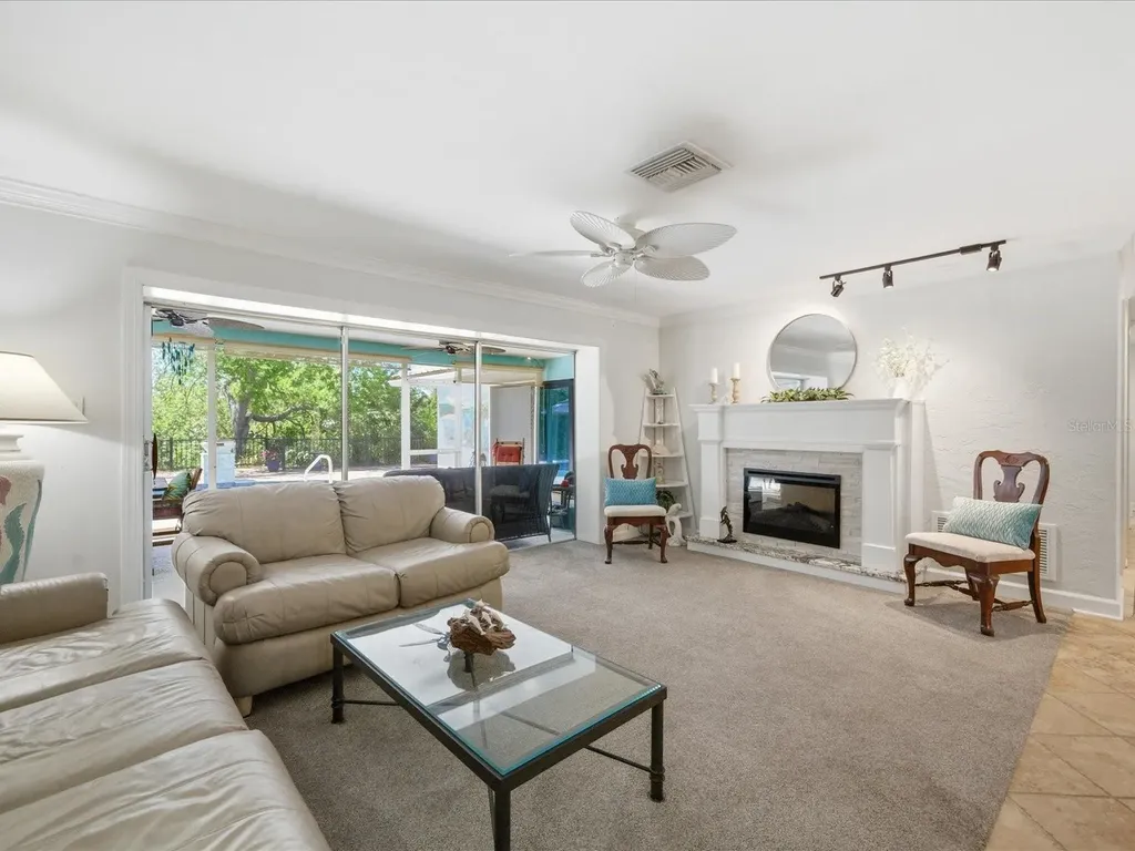 1316 Kennywood Drive Largo FL 33770