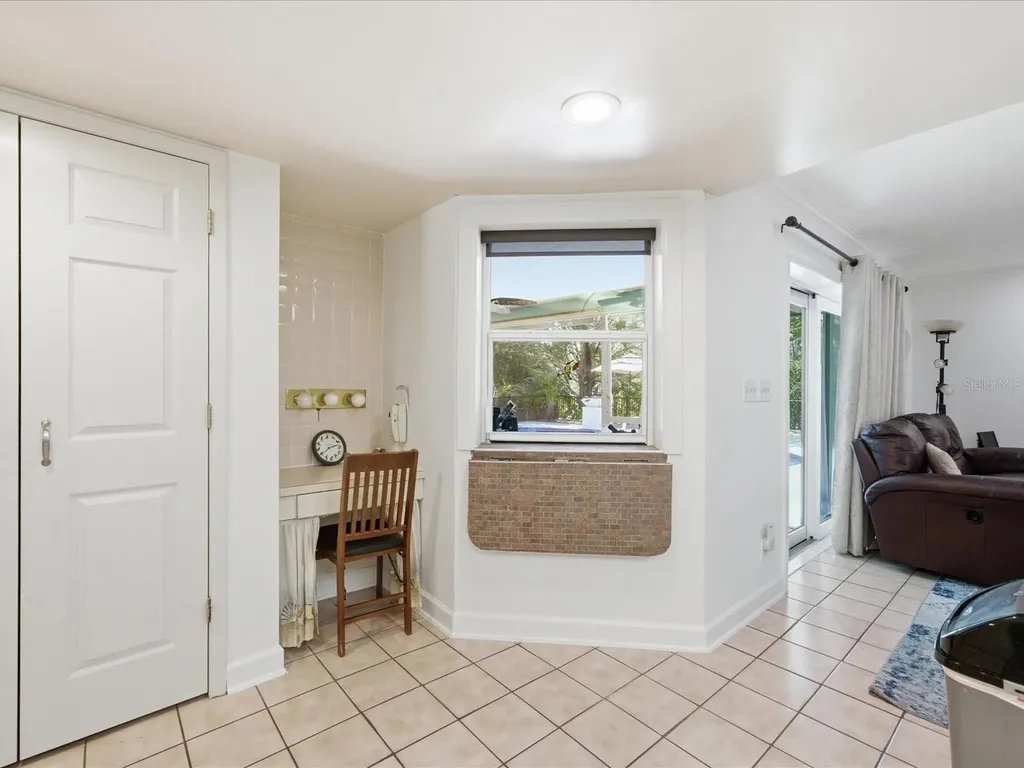 1316 Kennywood Drive Largo FL 33770