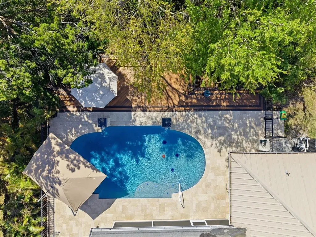 1316 Kennywood Drive Largo FL 33770