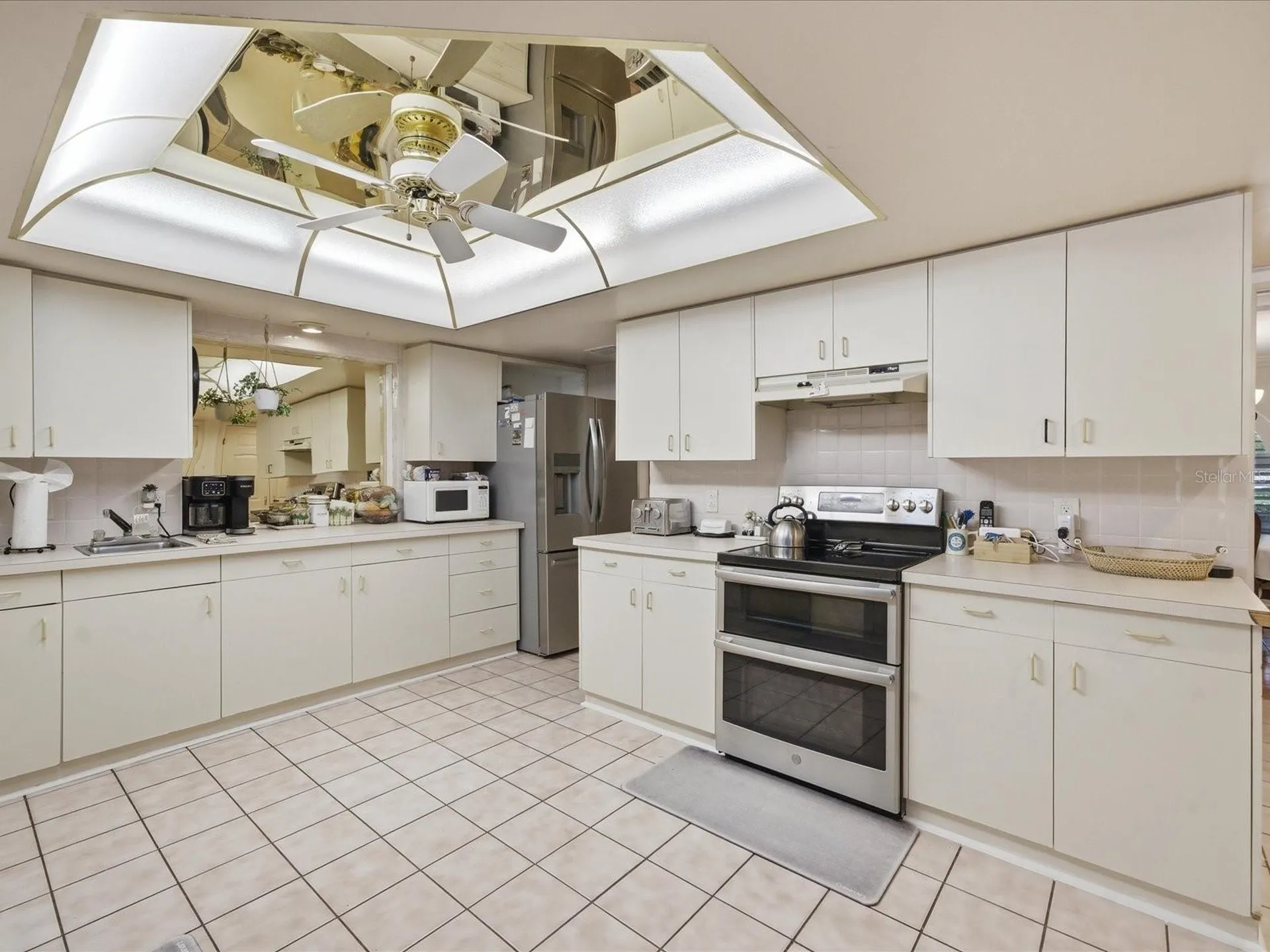 1316 Kennywood Drive Largo FL 33770