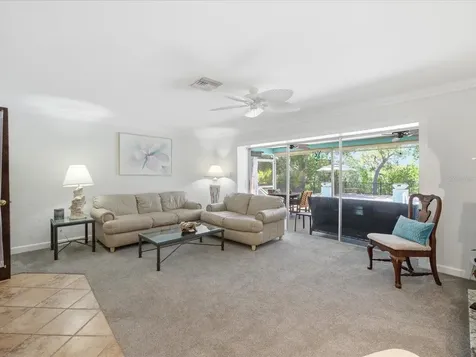 1316 Kennywood Drive Largo FL 33770