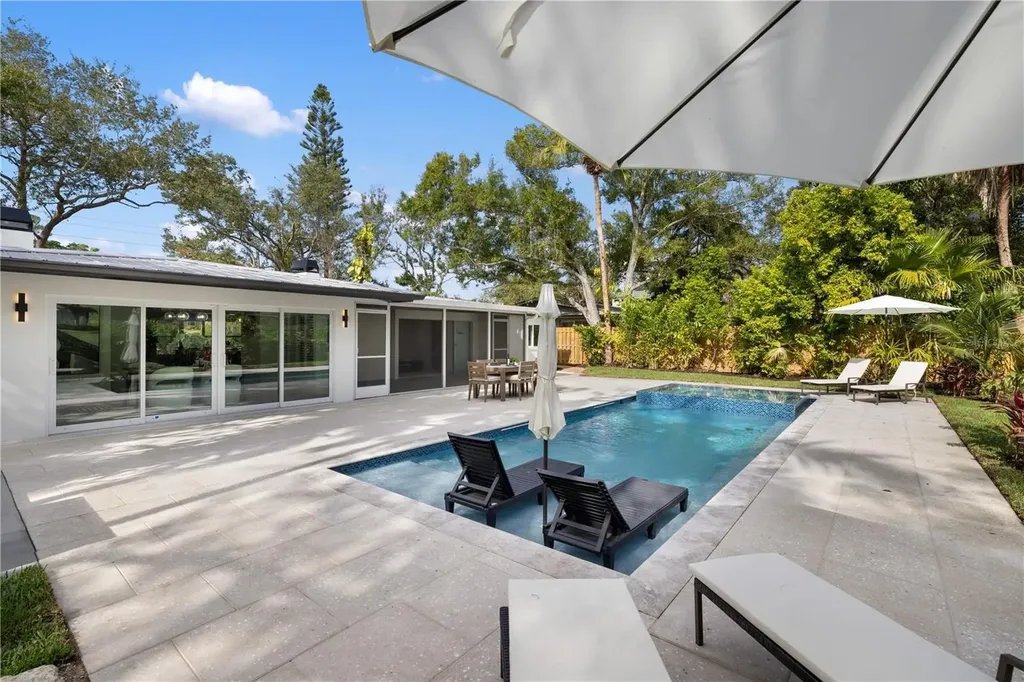3705 Tangier Terrace Sarasota FL 34239
