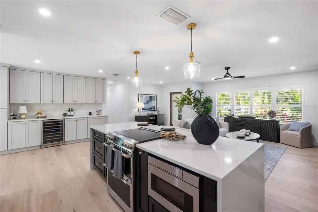 3705 Tangier Terrace Sarasota FL 34239