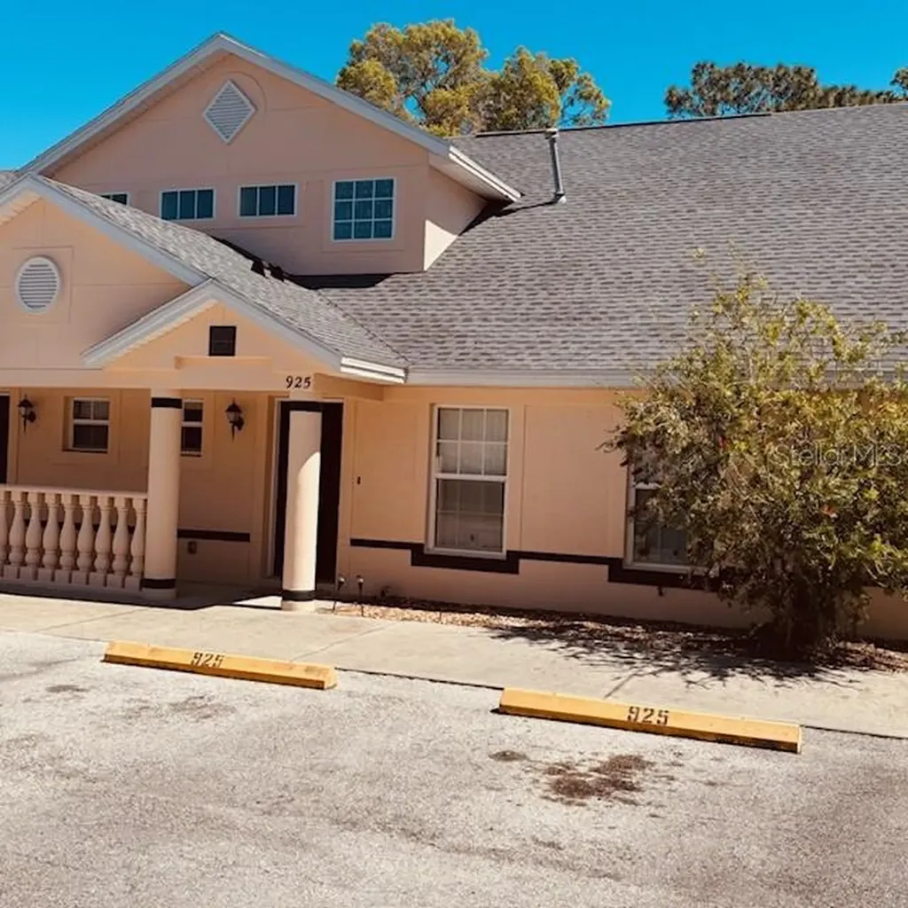 925 N Rembrandt Way Inverness FL 34453