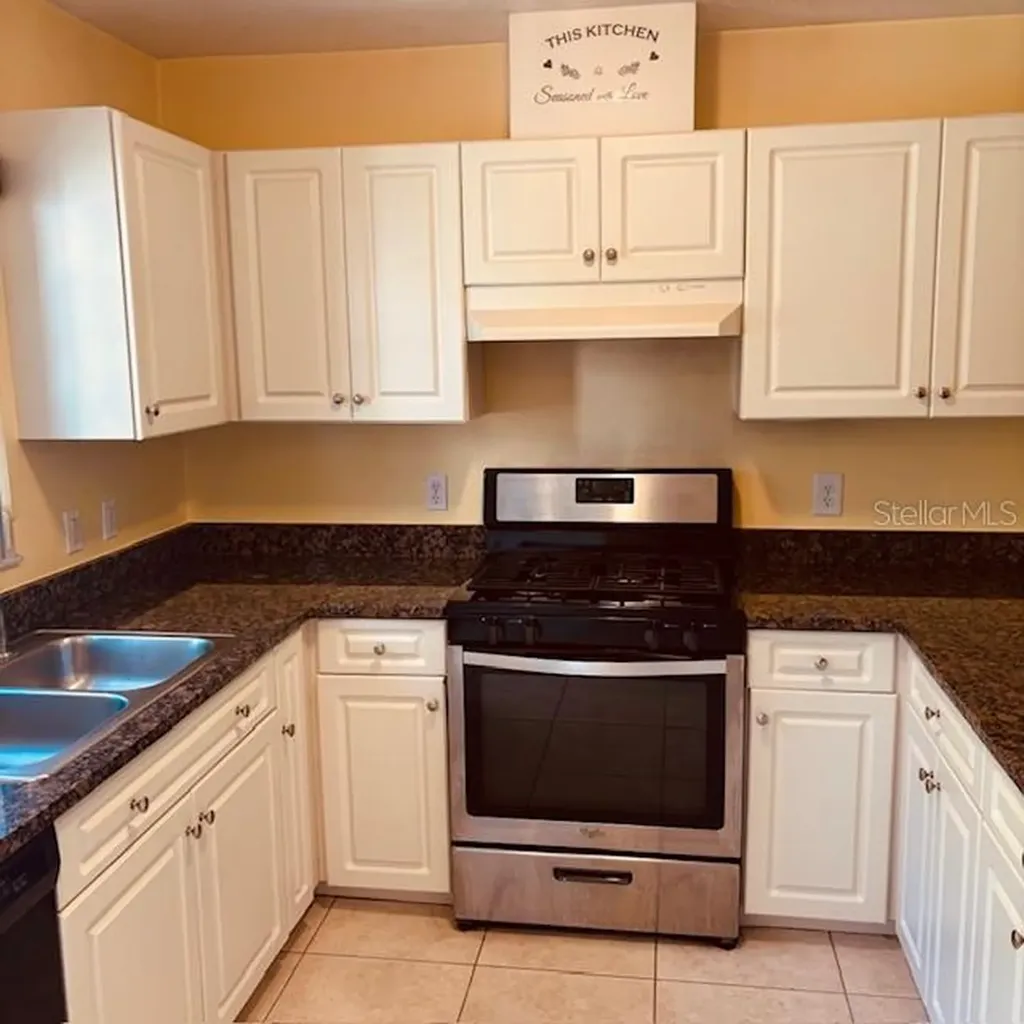 925 N Rembrandt Way Inverness FL 34453